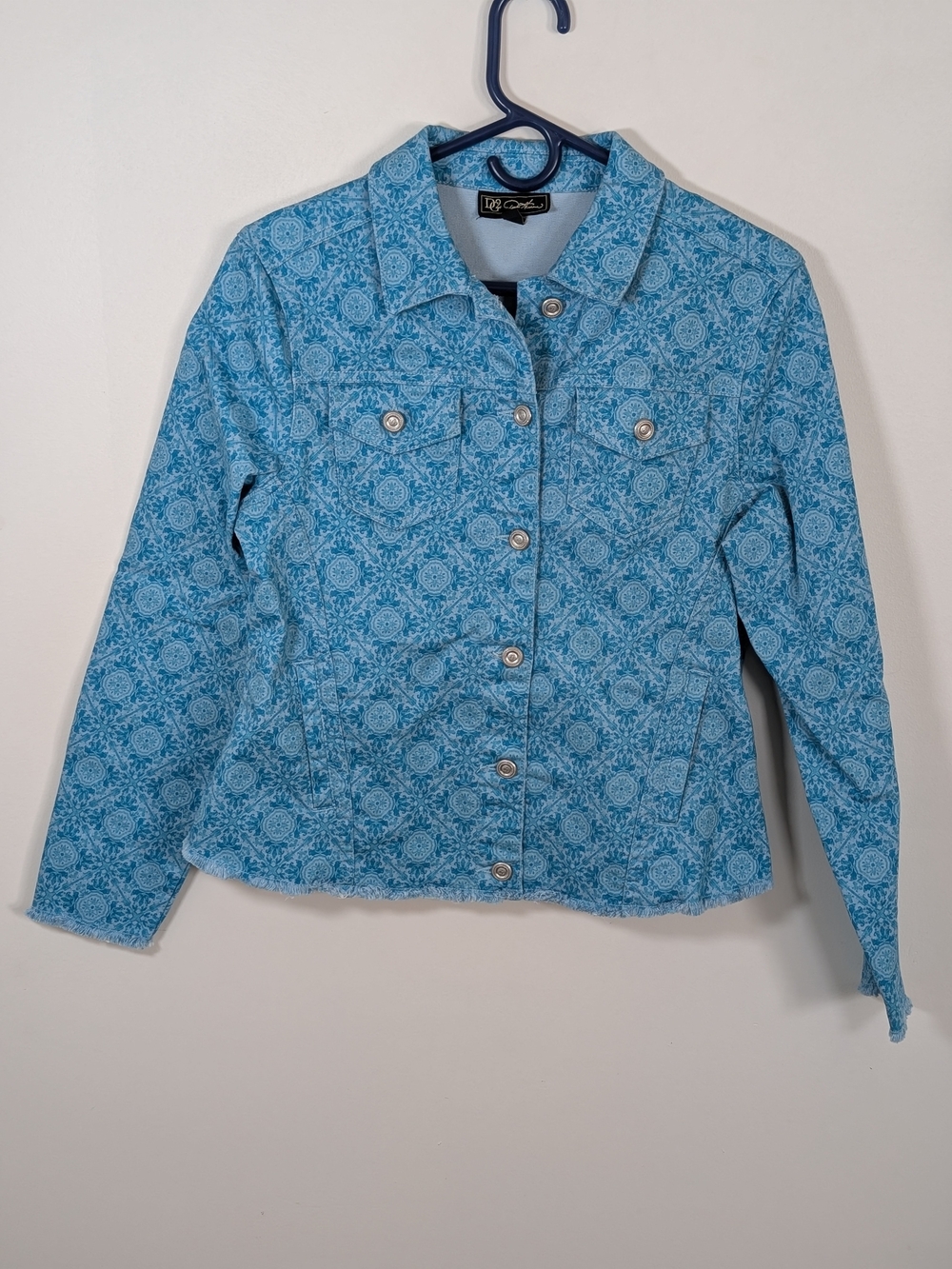 DG2 by Diane Gilman Light Blue Patterned Jean Jacket